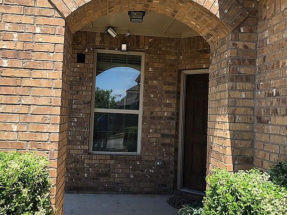 Spacious Front Porch