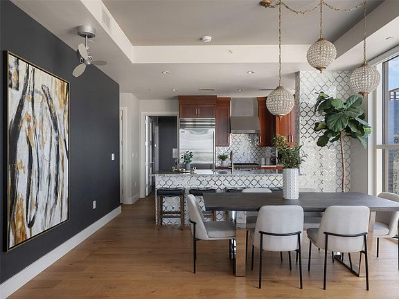 5th image of 98 San Jacinto Blvd #2404