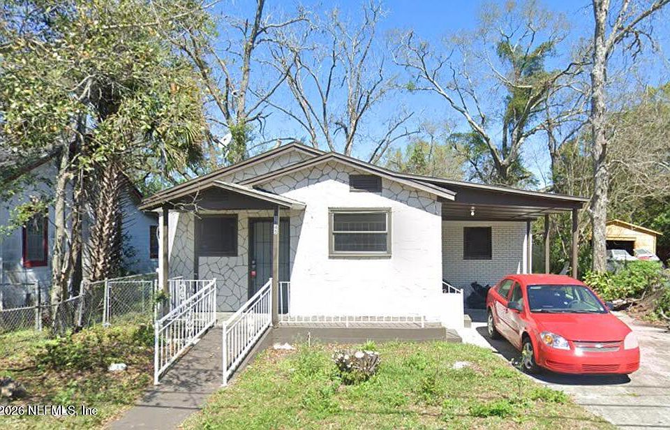 1st image of 1845 W 23RD Street