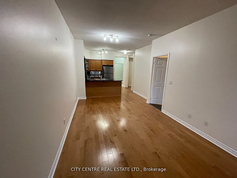 388 Prince Of Wales Dr #307 — Photo 14