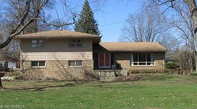1st image of 3223 Dowling Dr
