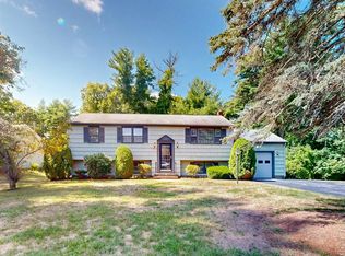 687 Center St, Pembroke, MA 02359