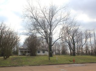 9105 E Sandidge Rd, Olive Branch, MS 38654