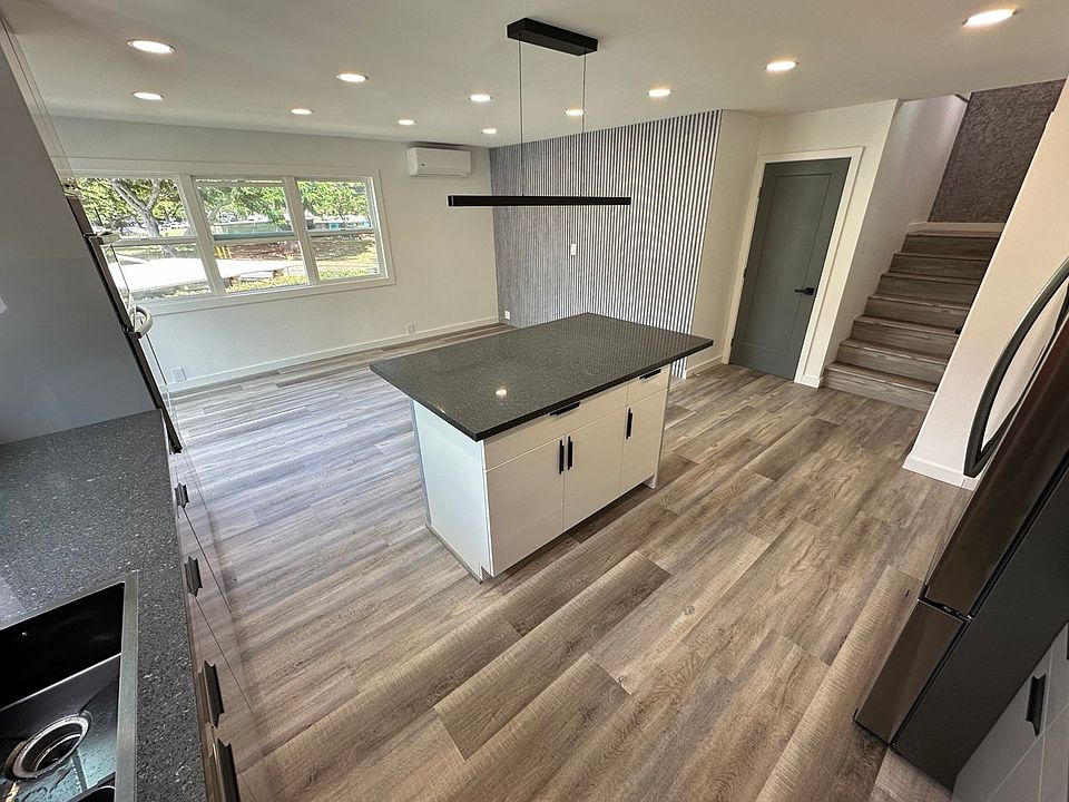 1st image of 591 Pepeekeo Pl #A