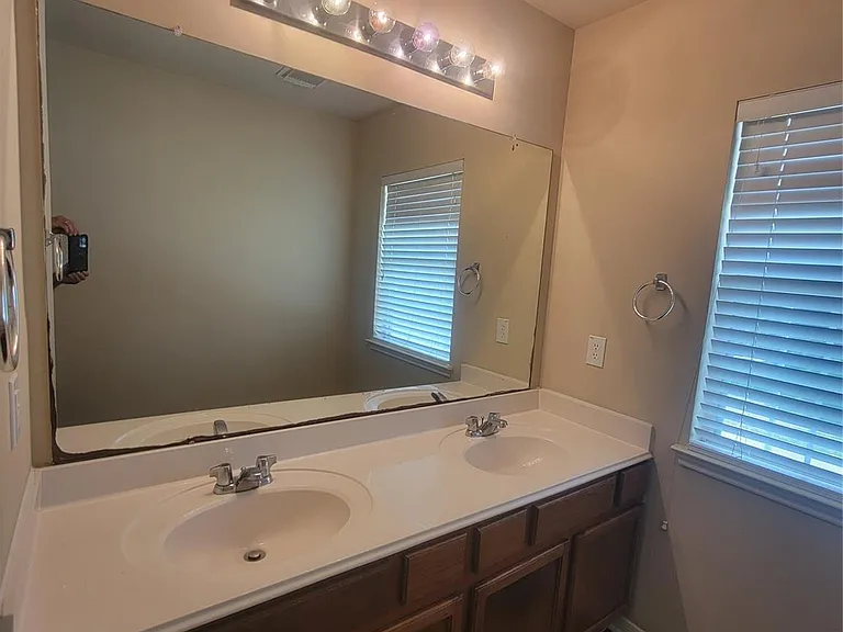 3110 Clover Ranch Cir — Photo 20