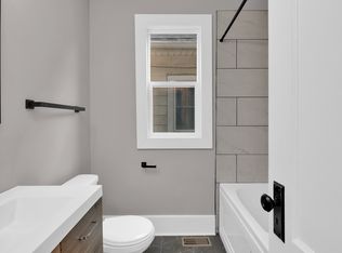 1039 Windsor Ave, Windsor, ON N9A 1K3