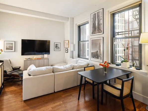 120 Greenwich Street image 1 of 7