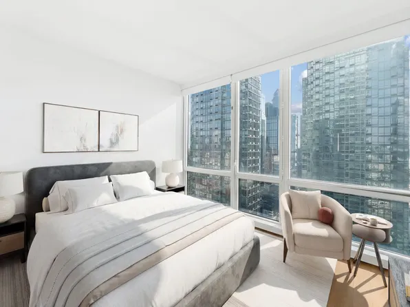 605 West 42nd Street image 1 of 24