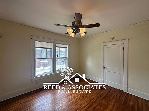 3rd image of 855 N Willett St #102