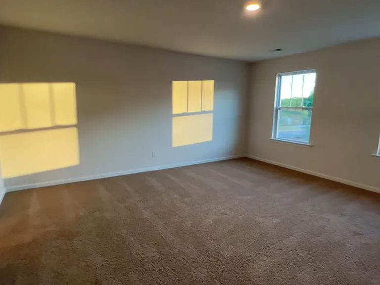 405 Arkwright Ln — Photo 15