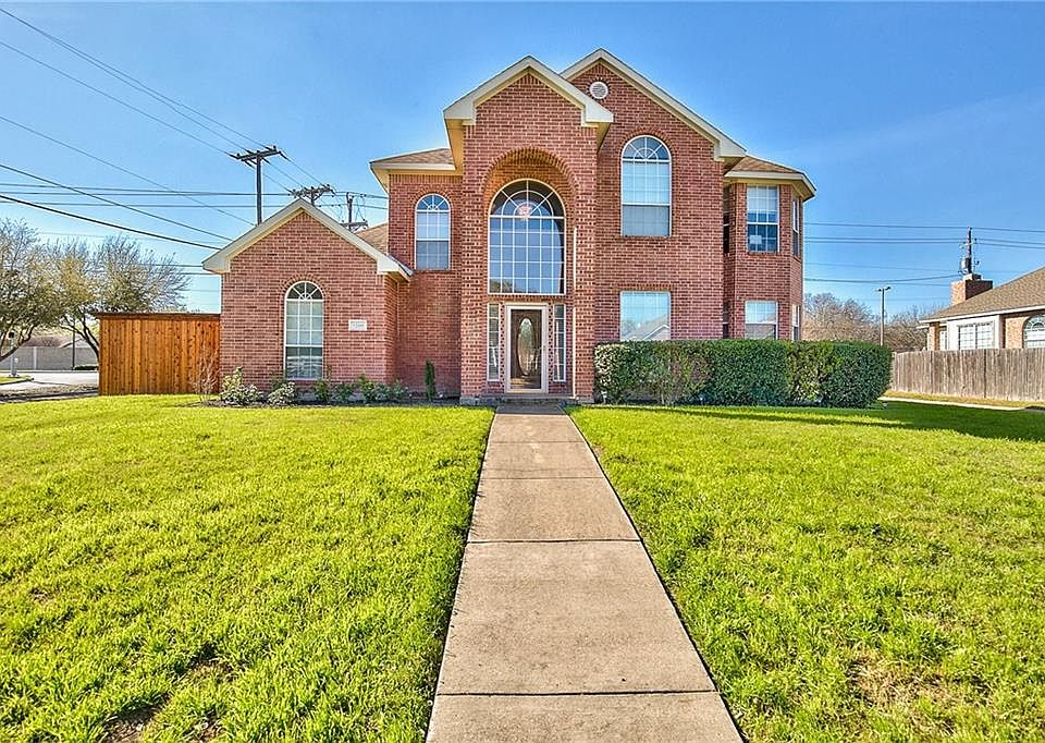 1st image of 1100 Ashford Dr