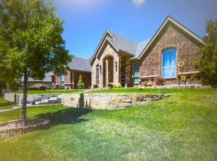 7600 Eagle Ridge Cir, Fort Worth, TX 76179