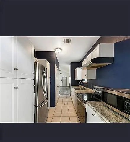 2417 S Derbigny St — Photo 4