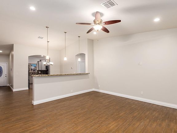 4th image of 8319 W Turney Ave