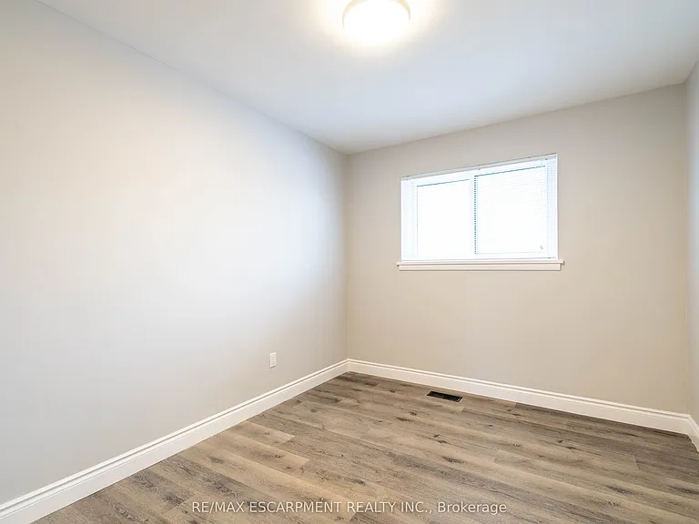 196 Upper Paradise Rd #1 — Photo 13