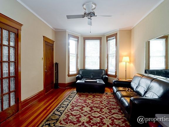 5th image of 3452 N Damen Ave #1