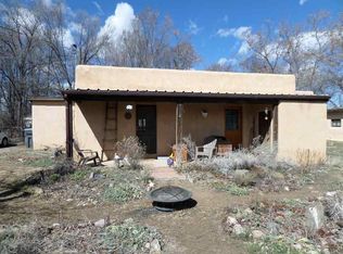 427 La Lomita Rd, Taos, NM 87571