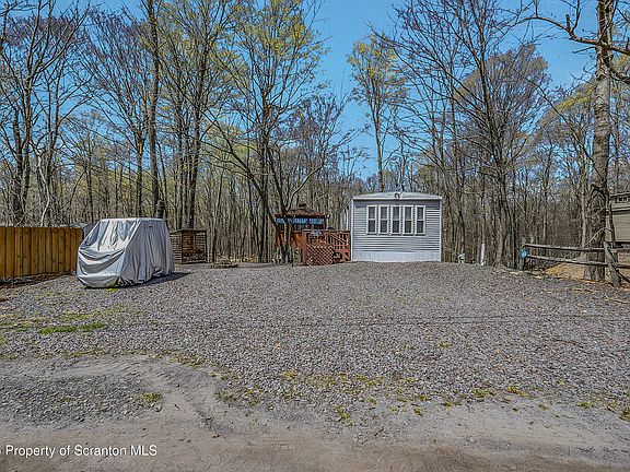 2nd image of 860 Gray Squirrel Ct