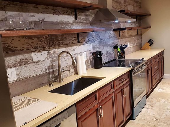 4th image of 1865 Bough Ave Unit C