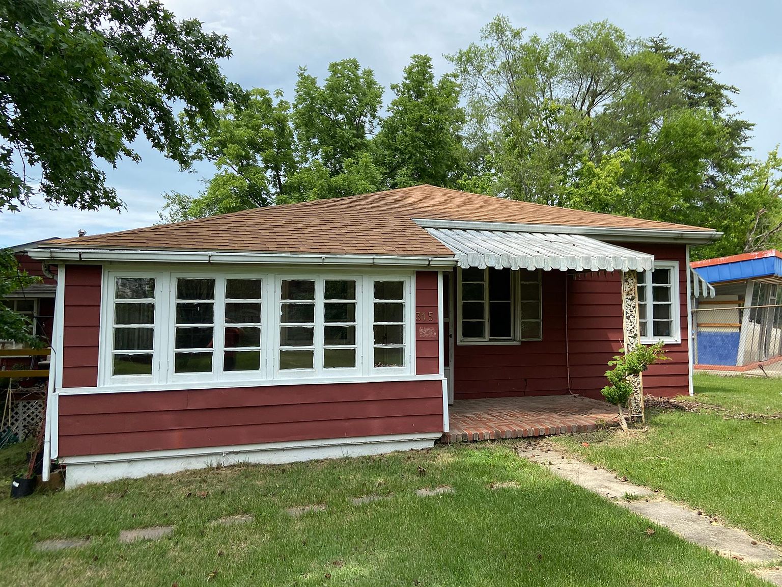 317 W Randolph St, Vandalia, IL 62471 Zillow