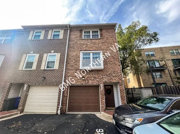 954 S Rolfe St, Arlington, VA 22204