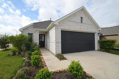 8230 Blue Fish Dr Photo 1