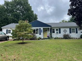 204 Missouri Dr, Warwick, RI 02886