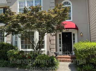 582 Harcourt Pl SE, Marietta, GA 30067