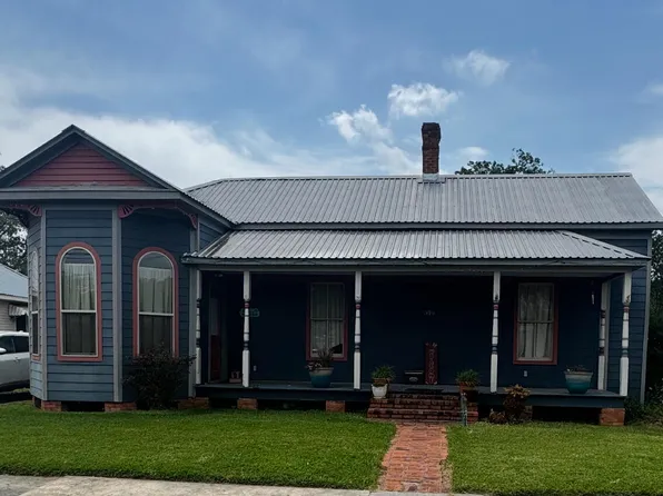 316 S Main St, Breaux Bridge, LA 70517