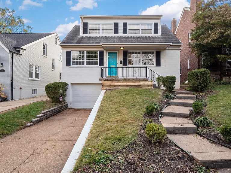 7722 Stanford Ave — Photo 1