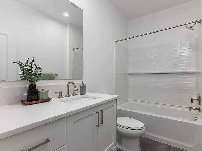 1761 W Arya St — Photo 15