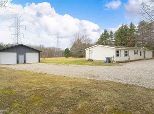 2896 Miller Rd, Metamora, MI 48455