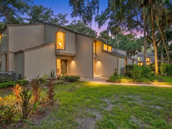 13 MID OAKS CIRCLE #13, PALM COAST, FL 32137
