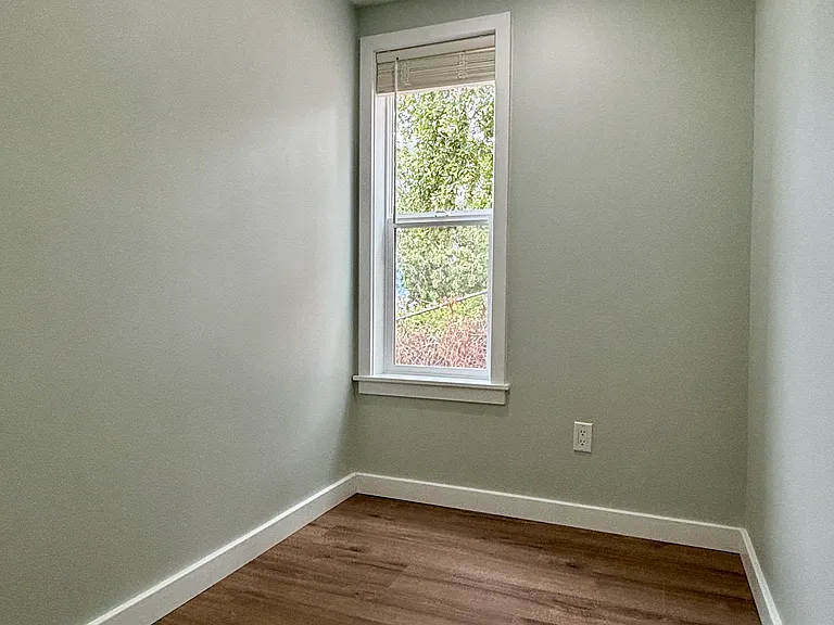 3265 N Interstate Ave #2 — Photo 28