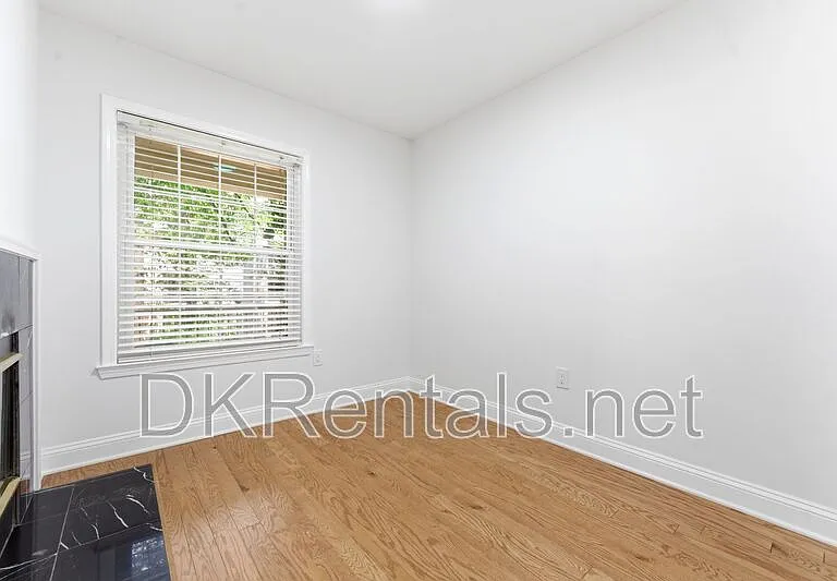 220 Renaissance Pkwy NE #2111 — Photo 12