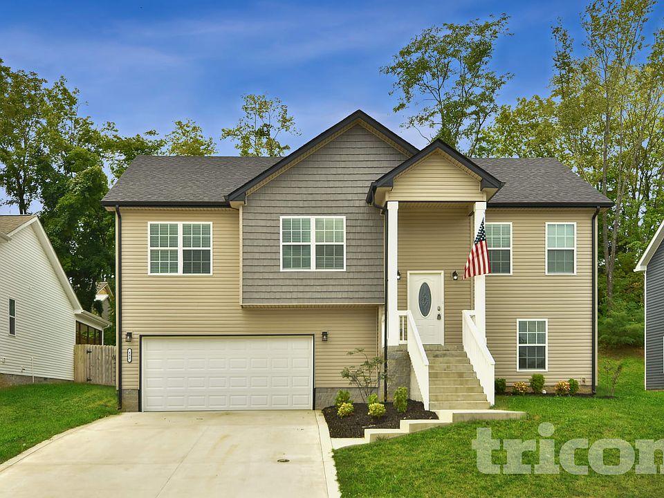 1st image of 492 Woodtrace Dr
