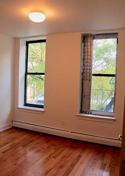 300 W 112th St #2D — Photo 3