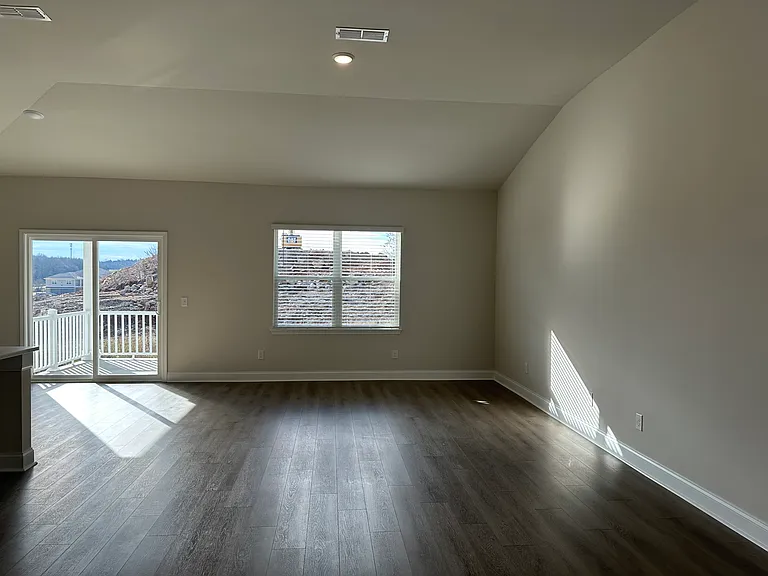117 Cades Blf — Photo 14