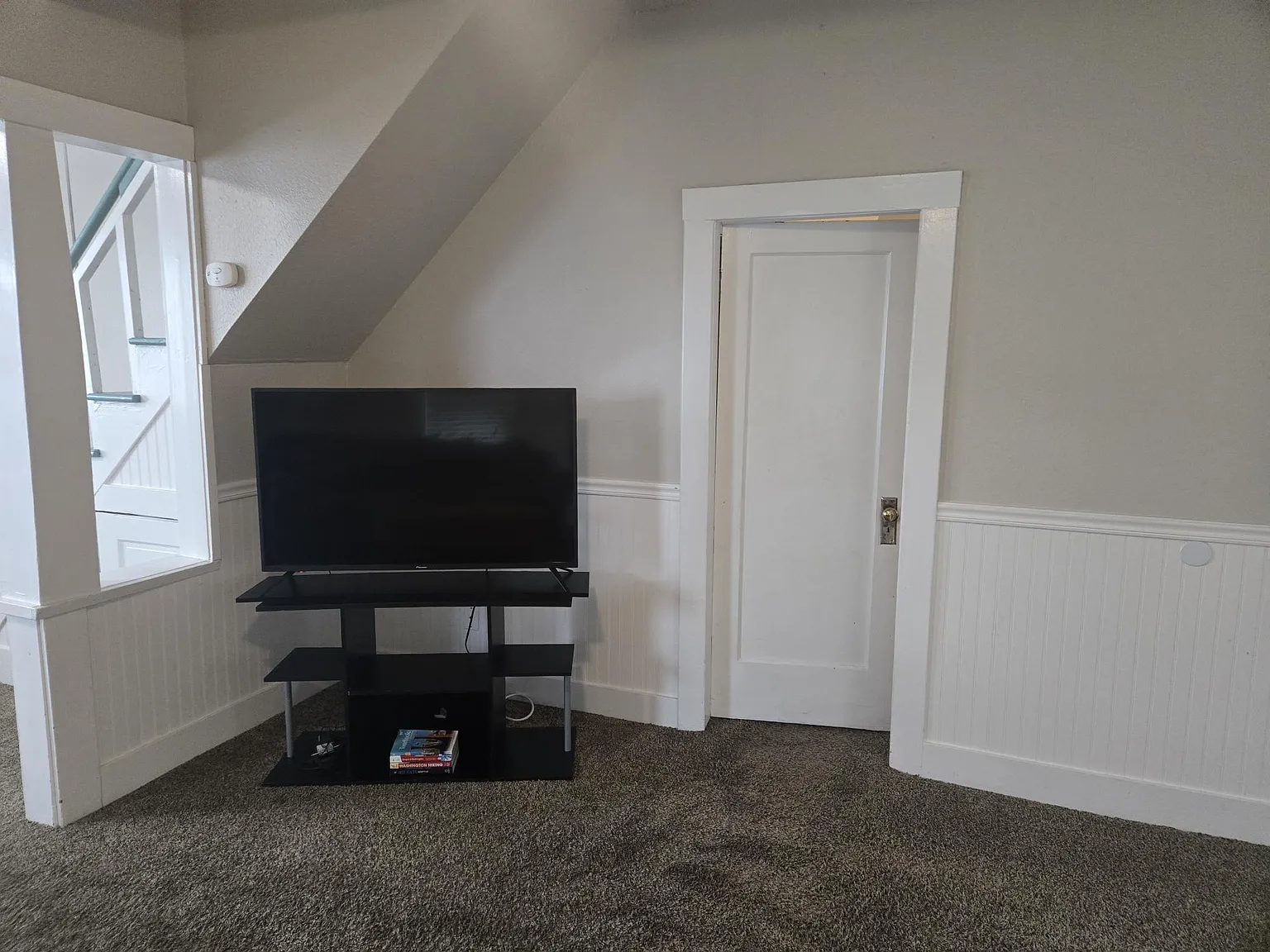3 bed, 1800 sqft, $2,650 — Photo 3