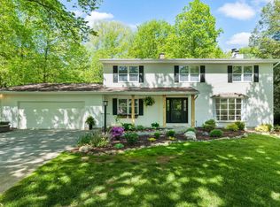 2307 Ridge Pl, Mishawaka, IN 46544