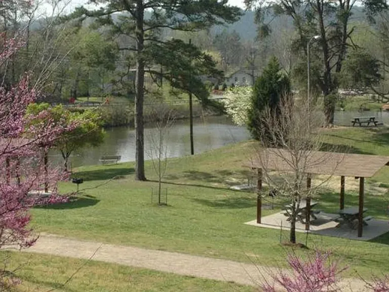 7 Village Park Dr — Photo 4