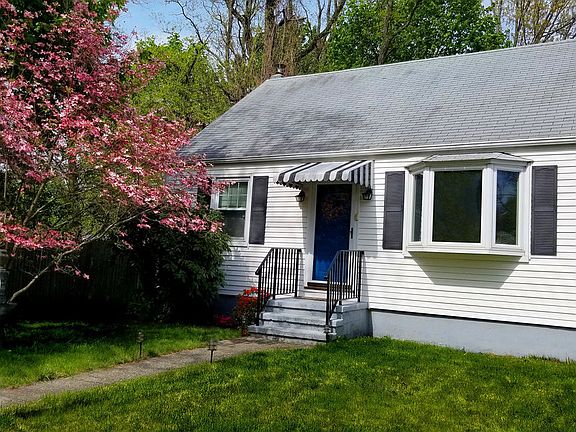 2nd image of 19 James St