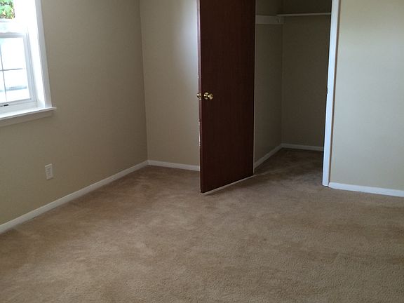 Living Room (Coat Closet)