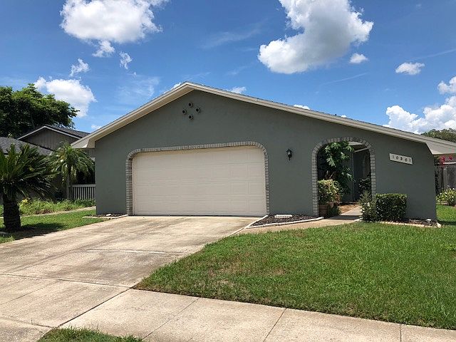 1st image of 10561 Wyndcliff Dr
