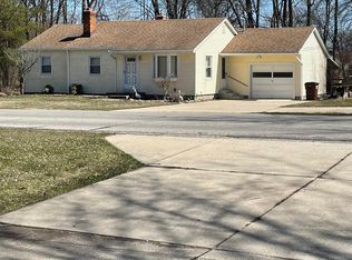 6066 War Rd, Monroe, MI 48162