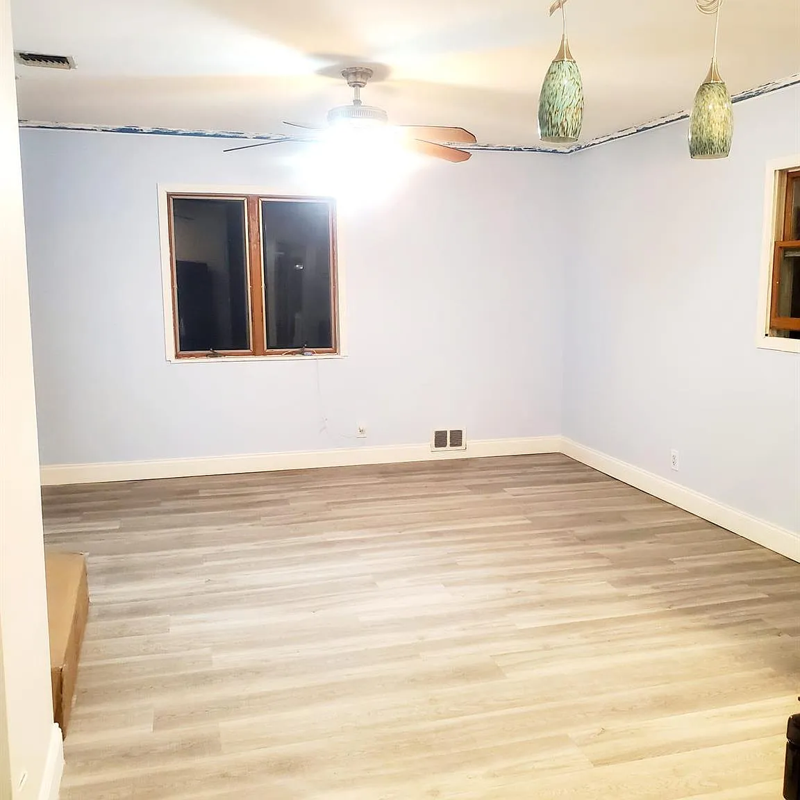 1 bed, 1.0 bath, 3370 sqft, $2,200 — Photo 4