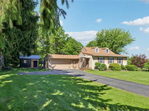 392 Paden Rd, New Castle, PA 16102