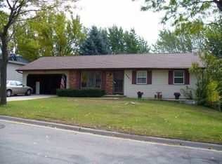 2881 Tradewinds Trl, Green Bay, WI 54313