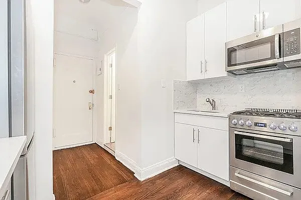 222 East 56th Street #4F202 in Sutton Place, Manhattan | StreetEasy