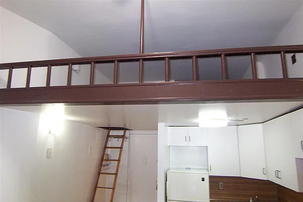 Rented by Susan Finkel, LREB | media 22